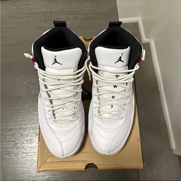 Air Jordan 12 Retro Twist, Men 9.5, CT8013 106 (Used)